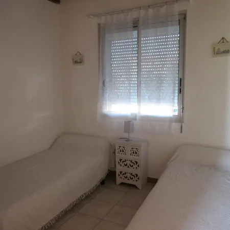 Apart Climatise T3 St Pierre La Mer 1 Er Etage, 4 Pers Fleury  Exterior photo