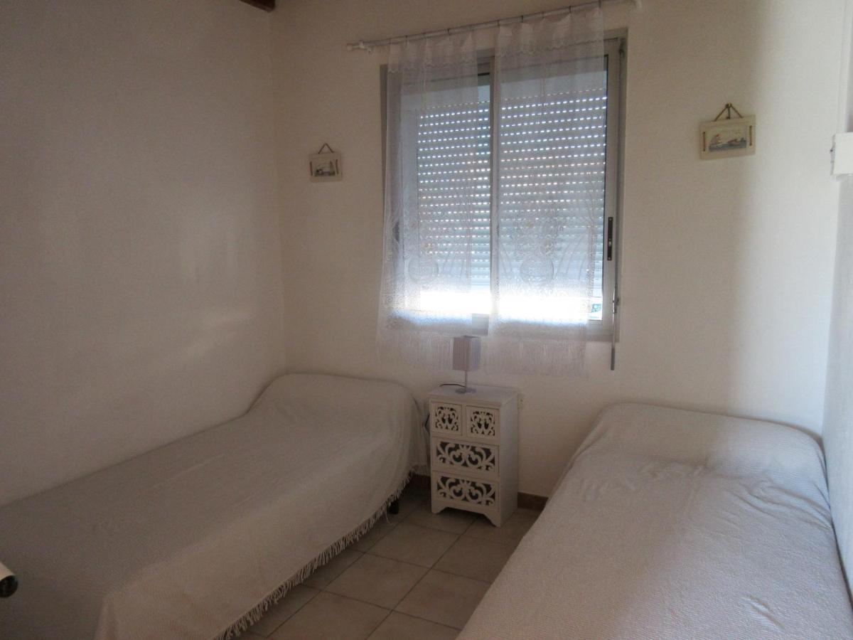 Climatise T3 St Pierre La 1 Er Etage, 4 Pers Apartment
